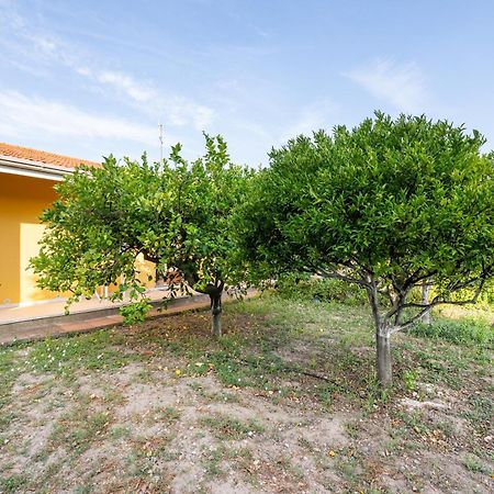 Casa Vacanze San Giovanni San Giovanni Suèrgiu Kültér fotó
