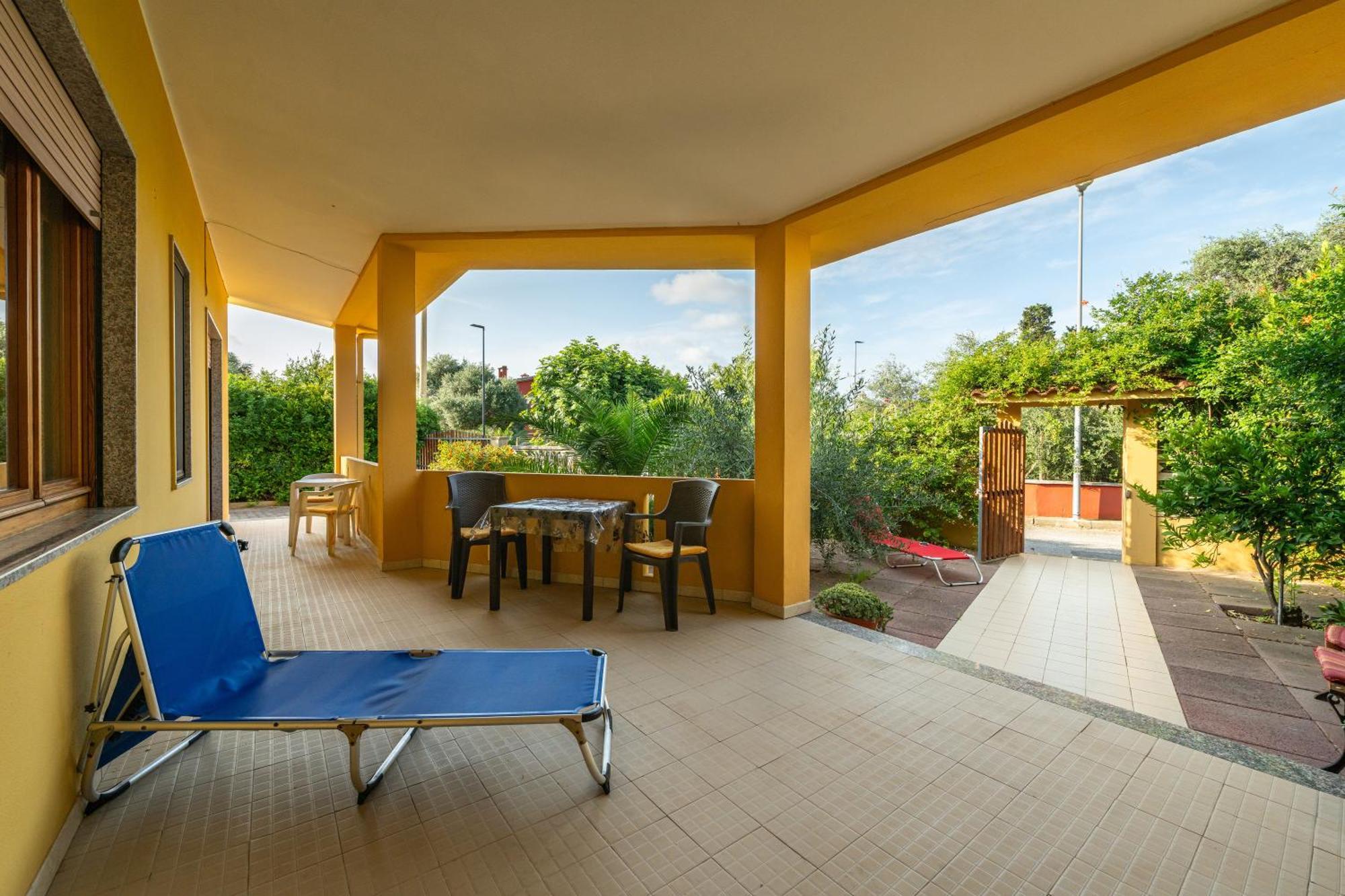 Casa Vacanze San Giovanni San Giovanni Suèrgiu Kültér fotó